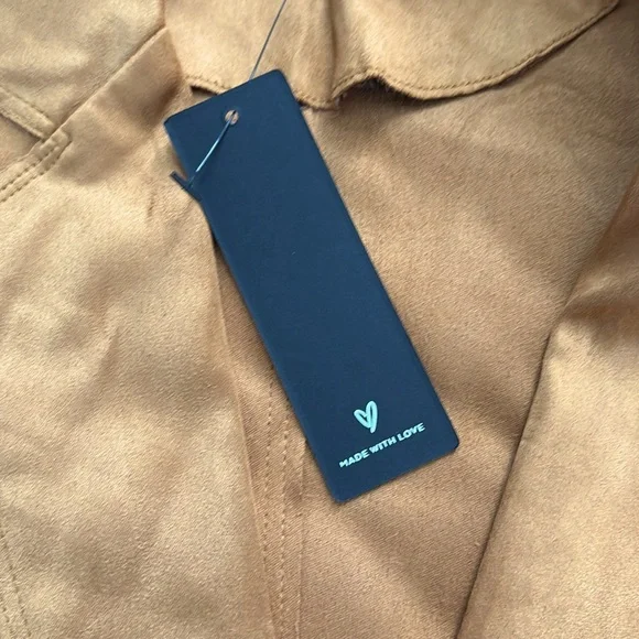 NWT - Lulus faux suede topper. Size Small. - Picture 16 of 16